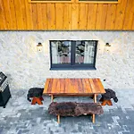 Pod Strazovom Chalet