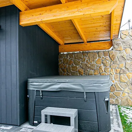 Pod Strazovom * Zliechov