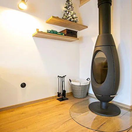 Pod Strazovom Шале *