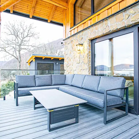 Шале Pod Strazovom *