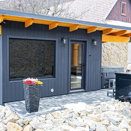 Шале Pod Strazovom *